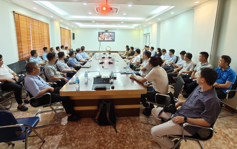 Đảng bộ Viện Nghiên cứu cơ khí học tập, quán triệt Nghị quyết số 10-NQ/TW