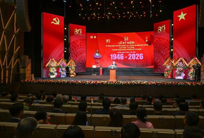 Quang cảnh buổi lễ.