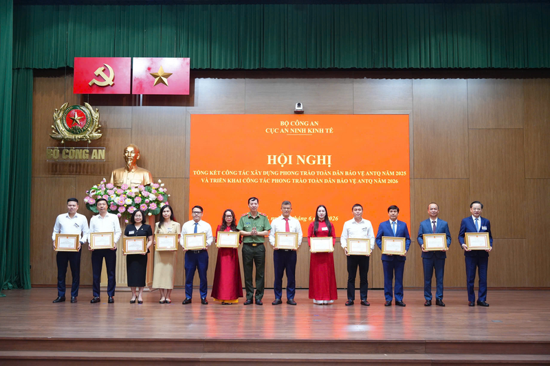 Vinachem luôn chú trọng xây dựng hệ thống quản trị an ninh, an toàn tại các đơn vị thành viên
