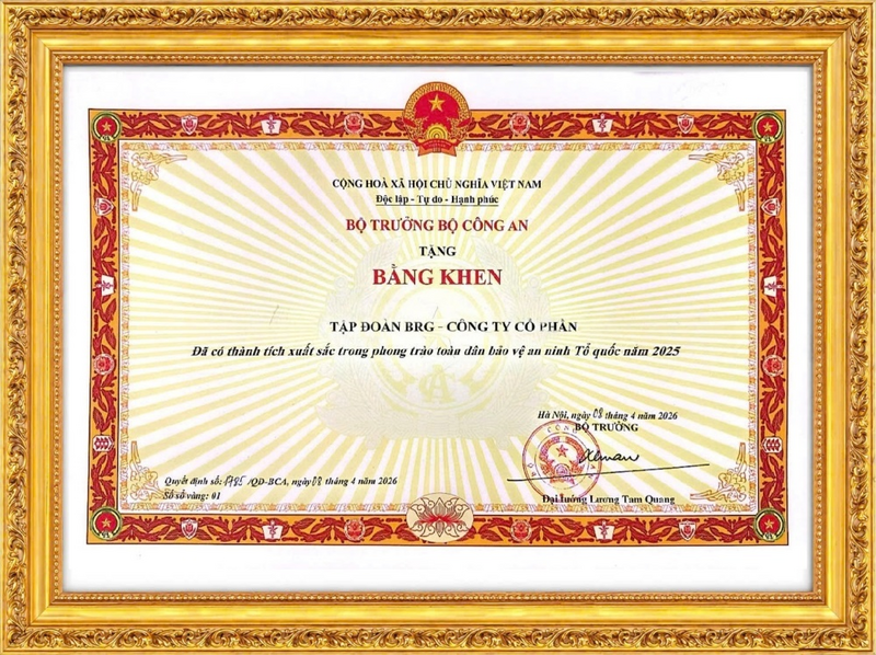 Bằng khen của Bộ Công An trao tặng Tập đoàn BRG tại Hội nghị tổng kết Phong trào bảo vệ an ninh Tổ quốc năm 2025