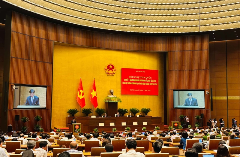 Hội nghị toàn quốc sơ kết 1 năm vận hành mô hình tổ chức tổng thể của hệ thống chính trị, mô hình chính quyền 3 cấp - Ảnh: VGP