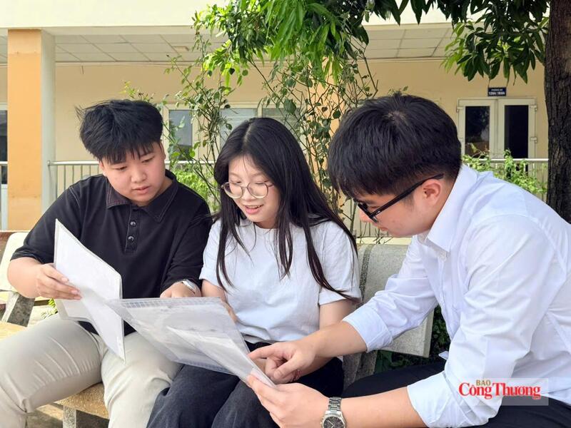 8h sáng nay thí sinh có thể tra cứu điểm thi tốt nghiệp THPT.