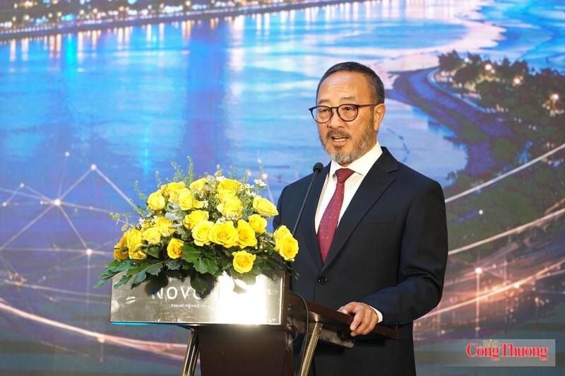 Ông Kevin Bruce Iwanaga, Trưởng ban Chiến lược và Tổng hợp, Cơ quan điều hành Trung tâm Tài chính quốc tế Việt Nam tại TP. Đà Nẵng (VIFC-DN)