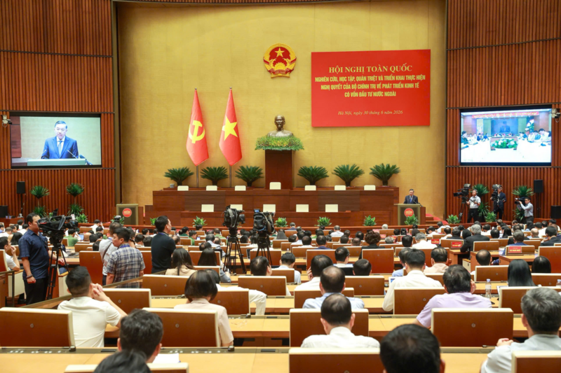Hội nghị toàn quốc nghiên cứu, học tập, quán triệt và triển khai thực hiện Nghị quyết số 10-NQ/TW ngày 8/6/2026 của Bộ Chính trị về phát triển kinh tế có vốn đầu tư nước ngoài. Ảnh: VGP