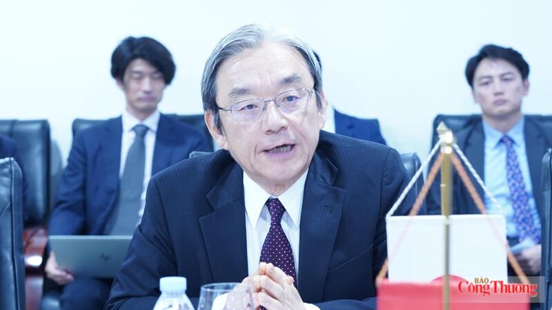 Ông Kasutani Toshihide - Phó Tổng Giám đốc Tokyo Gas Co. Ltd, kiêm Tổng Giám đồc Công ty Kinh doanh Toàn cầu (Tokyo Gas Co., Ltd)