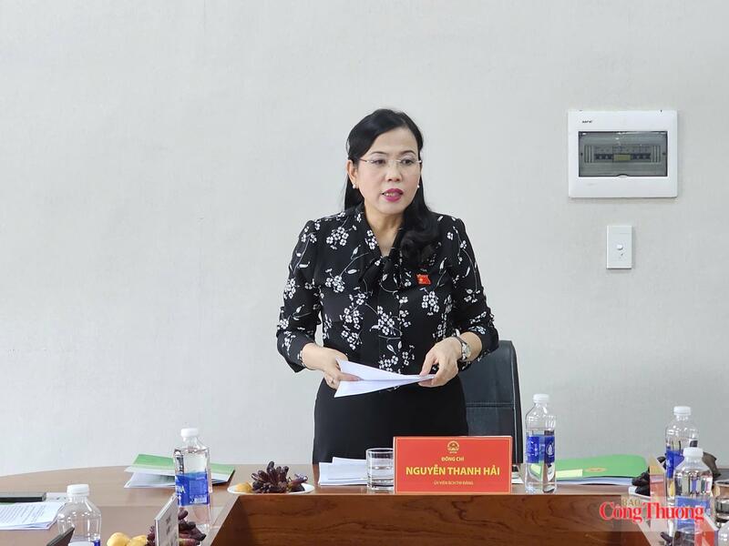 Chủ nhiệm Ủy ban Khoa học, Công nghệ và Môi trường Nguyễn Thanh Hải đánh giá cao nỗ lực của doanh nghiệp trong quá trình đầu tư, vận hành dự án. Ảnh: Lê Sơn