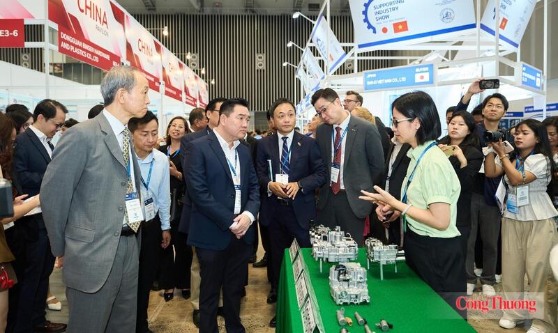 Triển lãm có quy mô trưng bày 13.200 m², quy tụ hơn 450 thương hiệu đến từ hơn 18 quốc gia và vùng lãnh thổ.