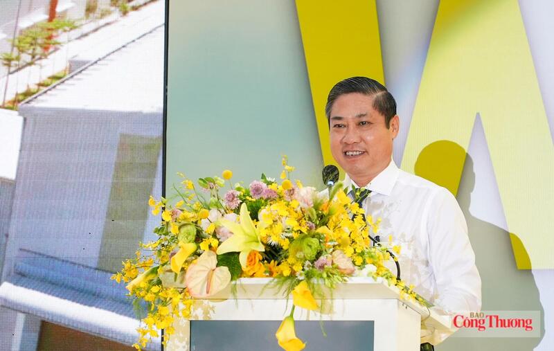 Phó Chủ tịch UBND TP. Đà Nẵng Phan Thái Bình cho rằng, dự án này không chỉ mang lại hiệu quả cho nhà đầu tư mà còn góp phần giải quyết việc làm cho người lao động địa phương, thúc đẩy hoạt động sản xuất công nghiệp, tăng giá trị xuất khẩu. Ảnh: Nguyễn Dương