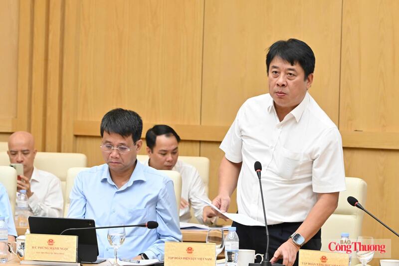 Ông Nguyễn Anh Tuấn, Tổng Giám đốc Tập đoàn Điện lực Việt Nam phát biểu tại hội nghị. Ảnh: Cấn Dũng