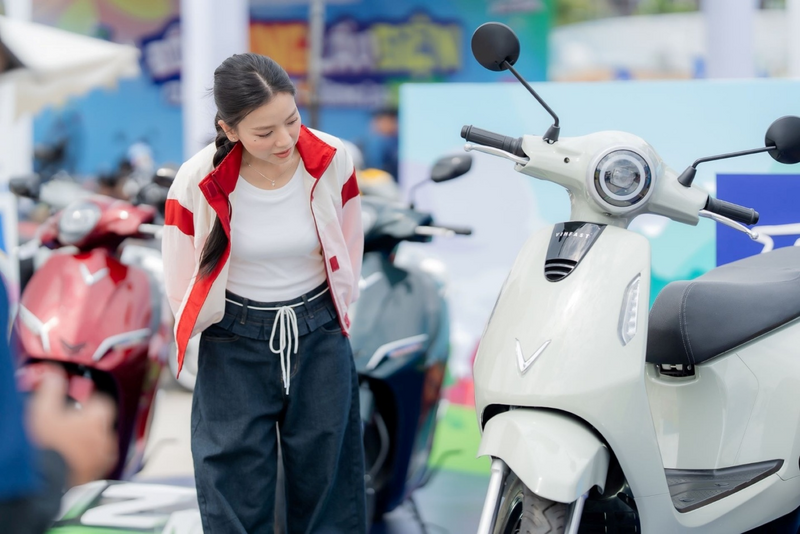 Chương trình được triển khai từ ngày 5/7/2026 đến hết ngày 31/8/2026 tại tất cả các đại lý phân phối chính hãng xe máy điện VinFast trên toàn quốc.