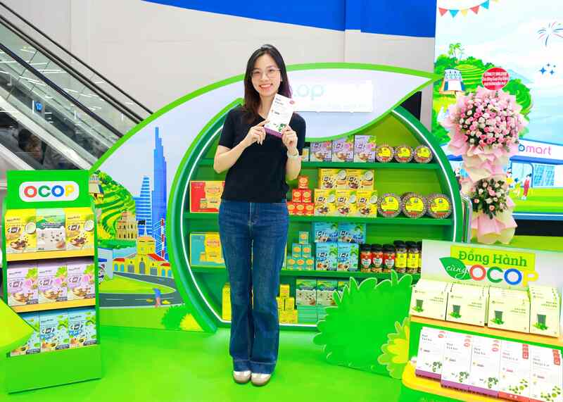 Co.opmart ưu tiên không gian nổi bật để thu hút khách hàng trải nghiệm sản vật và đặc sản vùng miền. Ảnh: Saigon Co.op