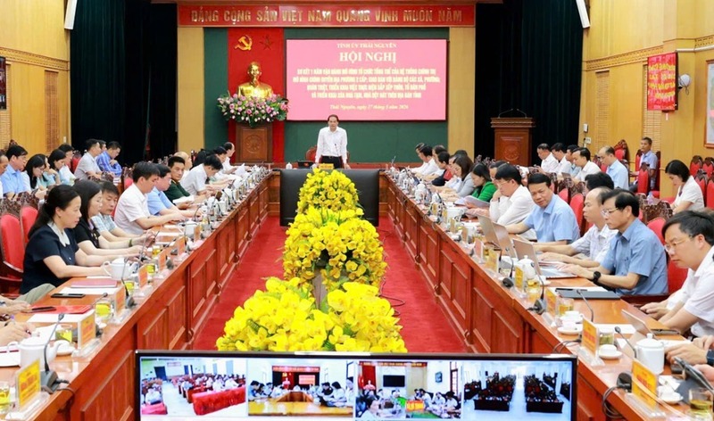 Hội nghị sơ kết 1 năm vận hành chính quyền địa phương 2 cấp do Tỉnh uỷ Thái Nguyên tổ chức ( ngày 27/5). Ảnh: T.N