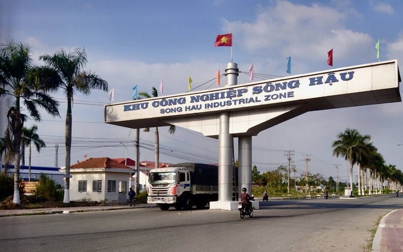Ban Quản lý Các khu chế xuất và công nghiệp Cần Thơ đang tập trung đồng hành cùng doanh nghiệp, tháo gỡ khó khăn về đầu tư, hạ tầng. Ảnh: Huỳnh Biền