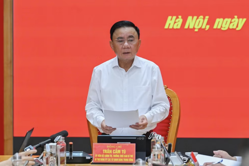 Thường trực Ban Bí thư Trần Cẩm Tú, Bí thư Đảng ủy các cơ quan Đảng Trung ương chủ trì hội nghị - Ảnh: Thủy Nguyễn