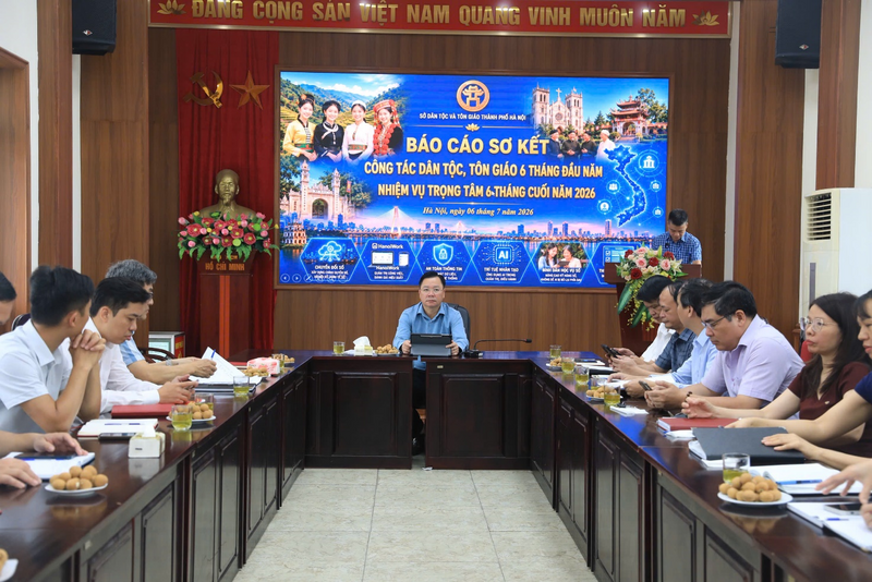 Quang cảnh Hội nghị sơ kết công tác dân tộc, tôn giáo 6 tháng đầu năm và triển khai nhiệm vụ trọng tâm 6 tháng cuối năm 2026 của Sở Dân tộc và Tôn giáo Hà Nội.