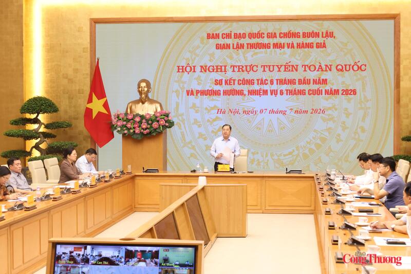 Toàn cảnh hội nghị. Ảnh: Hoàng Nhưỡng