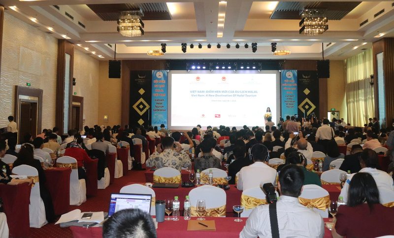 Quang cảnh hội nghị. Ảnh: Xuân Hướng.