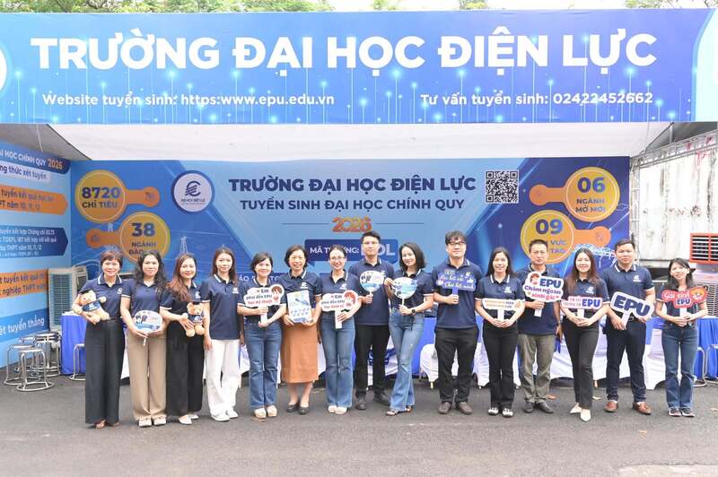 Sinh viên Trường Đại học Điện lực đánh giá cao môi trường học tập thân thiện, đội ngũ giảng viên tận tâm và cơ sở vật chất ngày càng được hoàn thiện. Ảnh: EPU
