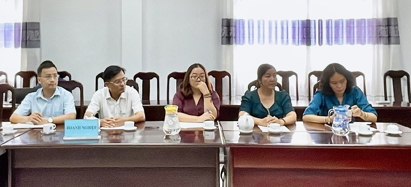 Đại diện các doanh nghiệp tham gia chương trình Tuần lễ tiêu thụ nông sản Cần Thơ tại Hà Nội năm 2026. Ảnh: Nam Hương.