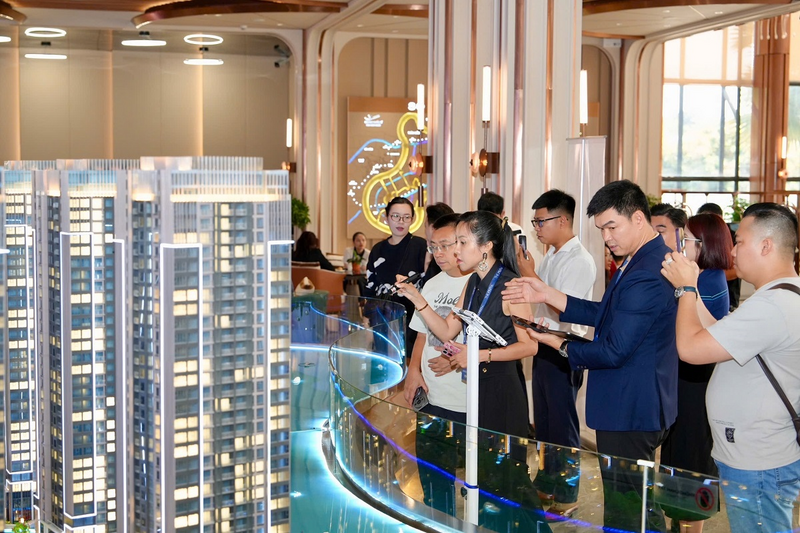 Thời gian qua, The Privé liên tục nhận được sự quan tâm từ thị trường nhờ pháp lý minh bạch, tiến độ triển khai nhanh chóng và nhiều chính sách bán hàng hấp dẫn