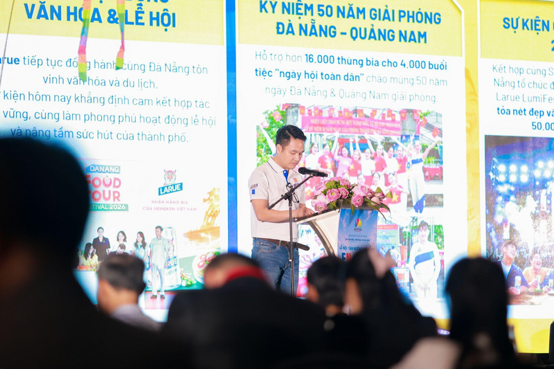 Ông Phan Thanh Hân, Giám đốc kinh doanh khu vực Đà Nẵng, đại diện HEINEKEN Việt Nam phát biểu tại buổi ký kết. Ảnh: HEINEKEN Việt Nam