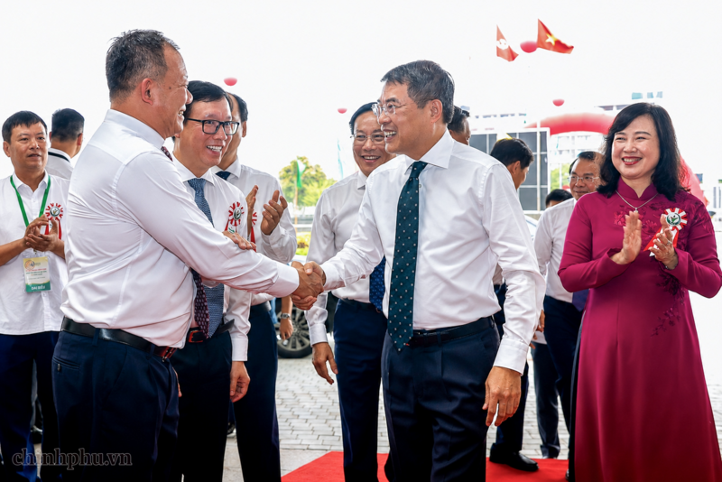 Thủ tướng Chính phủ Lê Minh Hưng đến dự lễ khai trương hoạt động Bệnh viện Hữu nghị Việt Đức cơ sở Ninh Bình. Ảnh: VGP/Nhật Bắc