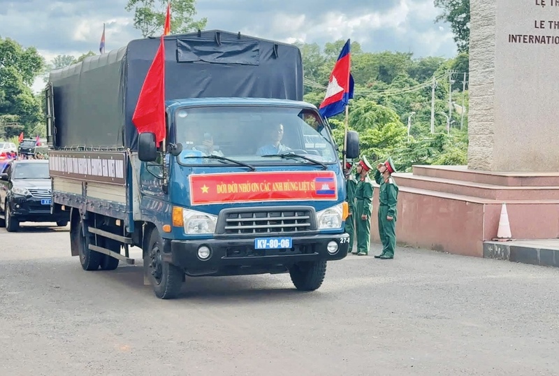 Từ năm 2001 đến nay, Đội K52 đã tìm kiếm, quy tập được 1.531 hài cốt liệt sĩ trên địa bàn ba tỉnh Ratanakiri, Stung Treng và Preah Vihear (Campuchia), đưa các anh trở về đất mẹ sau nhiều thập kỷ. Ảnh: Văn hoá Đức Cơ