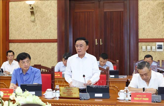 Đồng chí Trần Cẩm Tú, Uỷ viên Bộ Chính trị, Thường trực Ban Bí thư, Trưởng Ban Chỉ đạo Chuyển đổi số trong các cơ quan Đảng phát biểu chỉ đạo phiên họp. Ảnh: Phương Hoa/TTXVN