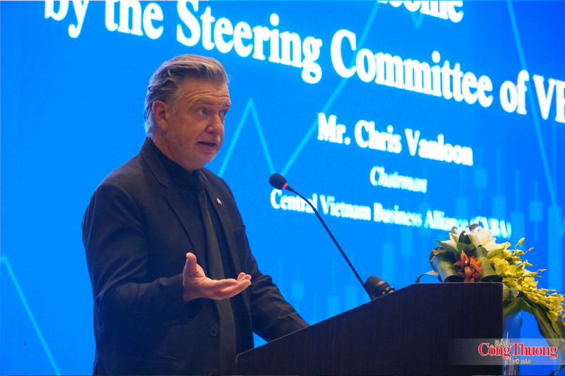Ông Christopher Vanloon, Chủ tịch Central Vietnam Business Alliance