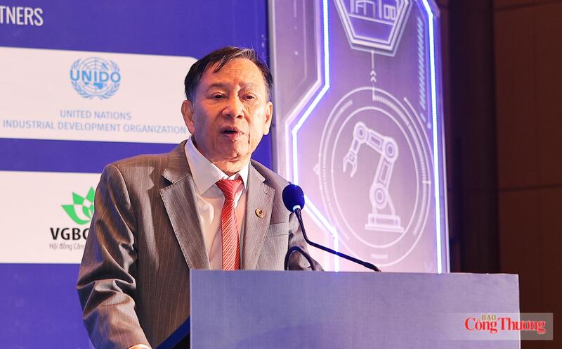 TS. Nguyễn Văn Khôi - Chủ tịch Hiệp hội Bất động sản Việt Nam, Thành viên Hội đồng Tư vấn cải cách thủ tục hành chính của Thủ tướng Chính phủ
