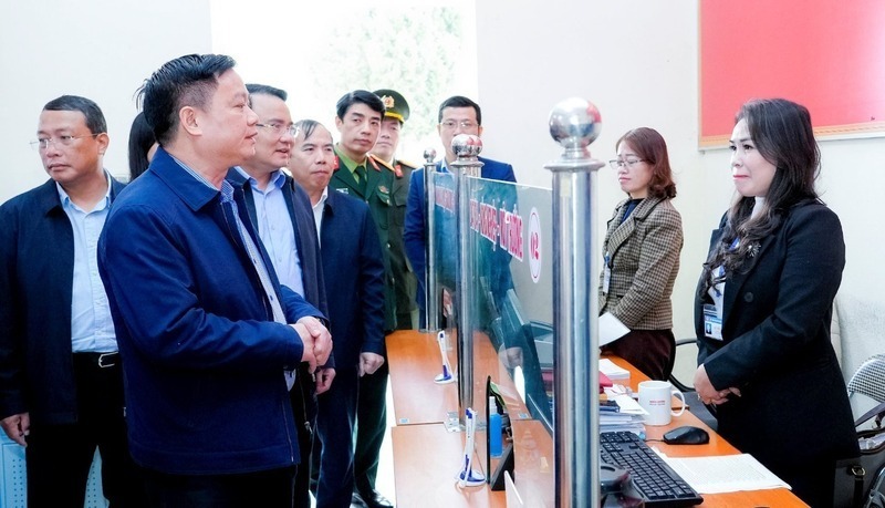 Hiện nay, số đông cán bộ, công chức, viên chức của tỉnh ở độ tuổi còn trẻ, có trình độ chuyên môn, nghiệp vụ. Ảnh: Phạm Bằng