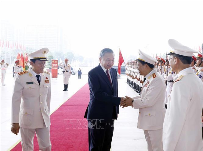 Tổng Bí thư, Chủ tịch nước Tô Lâm và các đại biểu. Ảnh: Thống Nhất/TTXVN