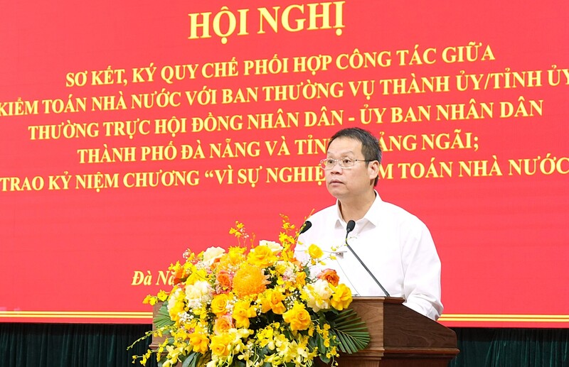 Phó Bí thư Thành ủy, Chủ tịch UBND TP. Đà Nẵng Nguyễn Mạnh Hùng phát biểu tại lễ ký kết. Ảnh: SAV