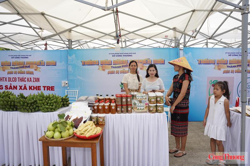 Tháng bán hàng khuyến mại tạo cơ hội quảng bá sản phẩm và mở rộng thị trường tiêu thụ.
