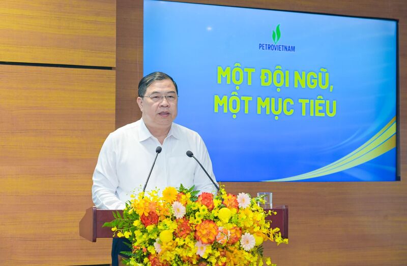 Phó Thủ tướng Thường trực Phạm Gia Túc phát biểu chỉ đạo - Ảnh: Petrovietnam