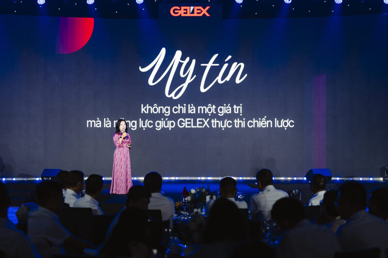 Chị Mai Thị Minh Thu – Giám đốc Ban Nhân sự Tập đoàn, Trưởng ban TKDA VHDN, chia sẻ về chủ điểm Uy tín – phát động trong Quý III/2026.
