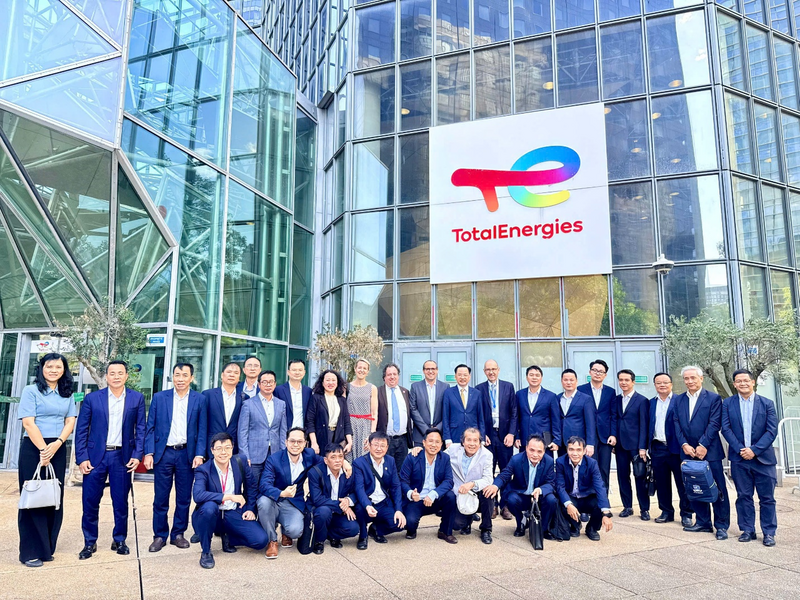 Vinachem làm việc với Tập đoàn TotalEnergies, trao đổi về xu hướng chuyển đổi năng lượng và phát triển công nghiệp bền vững. Ảnh: Vinachem