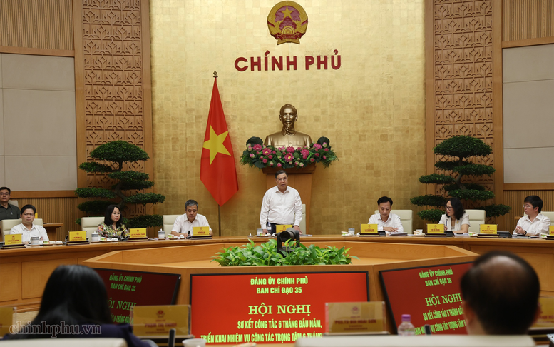 Phó Thủ tướng Thường trực Phạm Gia Túc, Trưởng Ban Chỉ đạo 35 Đảng ủy Chính phủ chủ trì Hội nghị sơ kết công tác 6 tháng đầu năm và triển khai nhiệm vụ trọng tâm 6 tháng cuối năm 2026 của Ban Chỉ đạo 35 Đảng ủy Chính phủ - Ảnh: VGP/Phương Nguyên