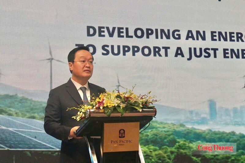 Ông Nguyễn Đức Trung, Phó Trưởng Ban Chính sách, chiến lược Trung ương phát biểu tại hội thảo. Nguồn ảnh: UNDP Việt Nam
