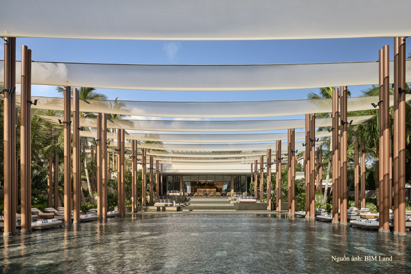 Bể bơi tại Regent Phu Quoc. Ảnh: IHG