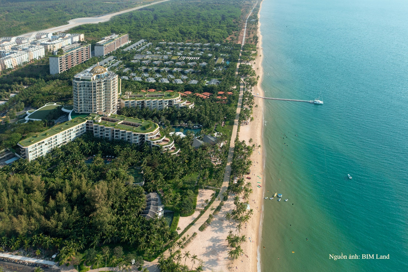 Khu phức hợp nghỉ dưỡng – giải trí Phu Quoc Marina.
