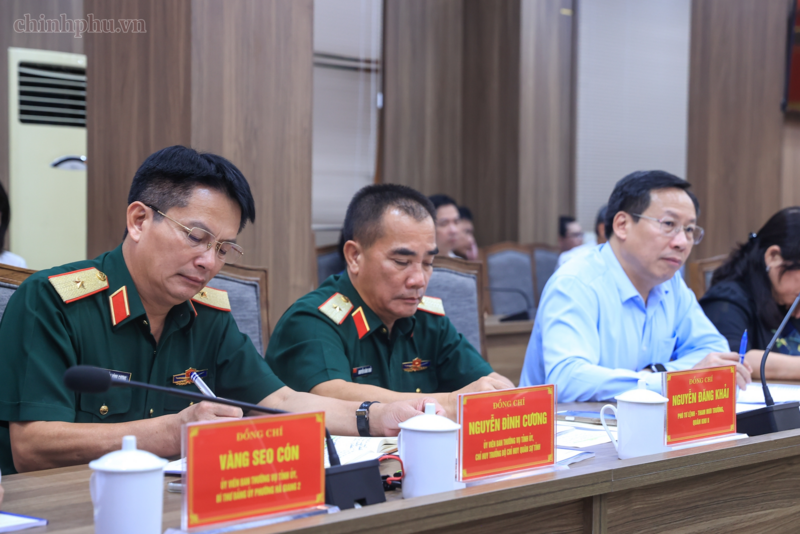 Các đại biểu dự cuộc làm việc - Ảnh: VGP/Nhật Bắc