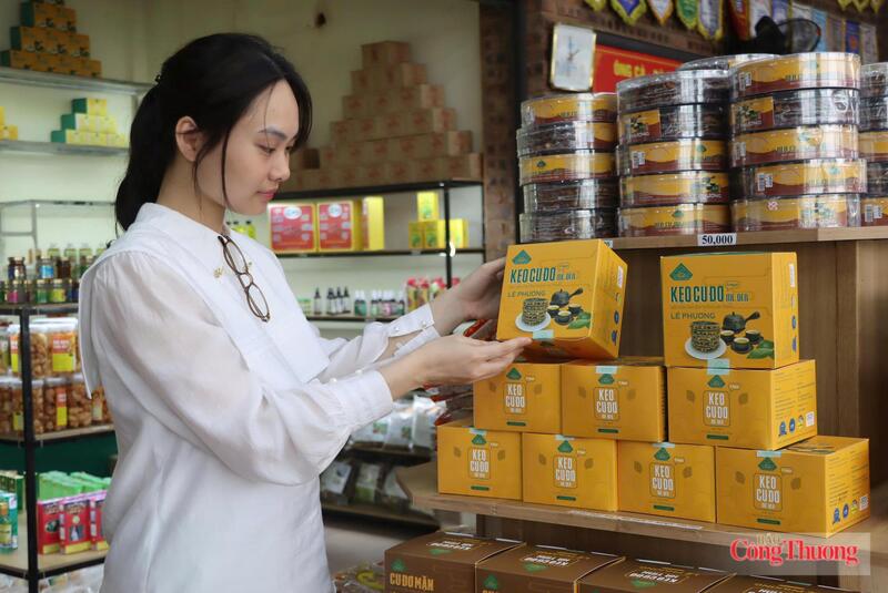 Mã QR chính là ngôn ngữ chung để chúng tôi đàm phán với các nhà phân phối và nhà nhập khẩu. Ảnh: Thành Đô