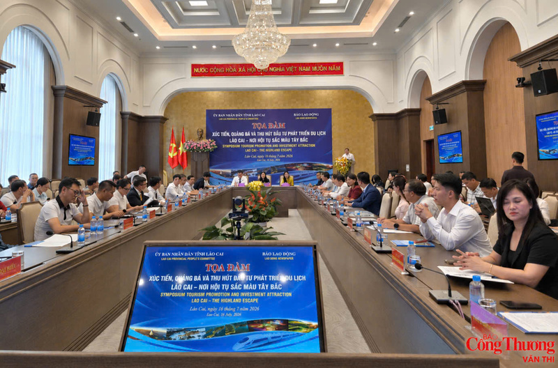 Quang cảnh buổi tọa đàm.