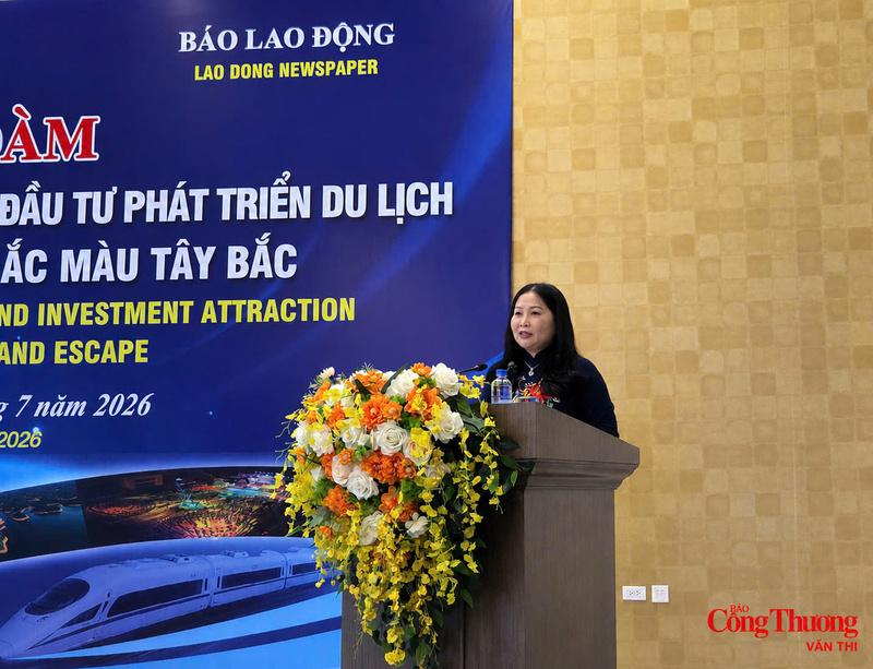 Bà Vũ Thị Hiền Hạnh, Phó Chủ tịch UBND tỉnh Lào Cai chủ trì Tọa đàm.