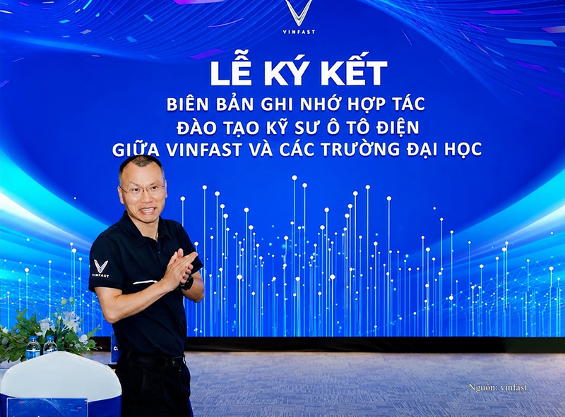 Ông Trịnh Văn Ngân - Tổng giám đốc Công ty Cổ phần Sản xuất và Kinh doanh VinFast (VFTP) - khẳng định doanh nghiệp sẽ tận dụng tối đa lợi thế về trang thiết bị hiện đại và kinh nghiệm thực chiến để đồng hành cùng các cơ sở đào tạo.