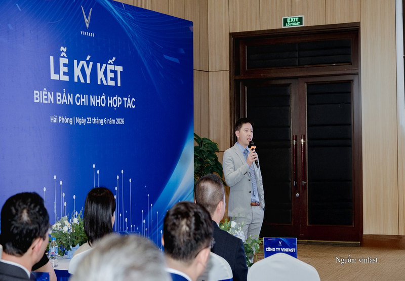 Ông Nguyễn Minh Việt - Phó Tổng giám đốc phụ trách Khối Phát triển xe Công ty VinFast, chia sẻ bức tranh toàn cảnh về lộ trình phát triển nhân sự và nhu cầu tuyển dụng của VinFast trong giai đoạn mới.
