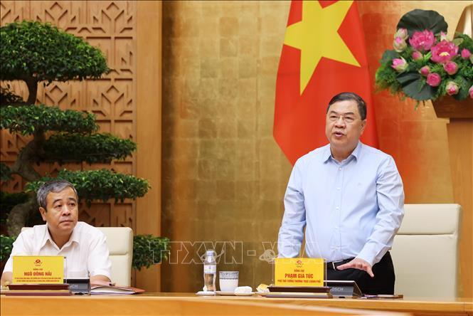 Ủy viên Bộ Chính trị, Phó Bí thư Thường trực Đảng ủy Chính phủ, Phó Thủ tướng Thường trực Phạm Gia Túc, Trưởng Ban Chỉ đạo 35 Đảng ủy Chính phủ phát biểu. Ảnh: Lâm Khánh/TTXVN