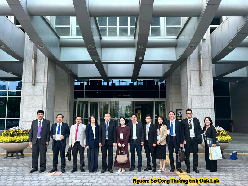 Đoàn công tác của tỉnh Đắk Lắk làm việc tại tỉnh Jeonbuk, Hàn Quốc.