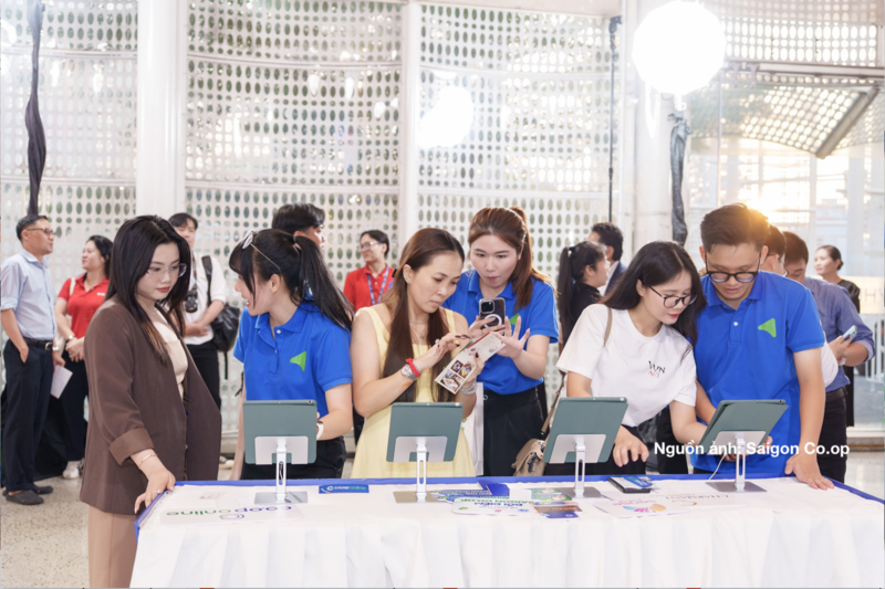Saigon Co.op chính thức giới thiệu Hệ sinh thái đổi điểm đa dịch vụ dành cho khách hàng thành viên.